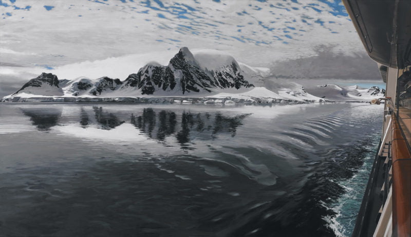 Richard Estes, Antarctica (Antártida), óleo sobre tela, 38 x 66 pulgadas, 2007. Fotografía de Dwight Primiano.
